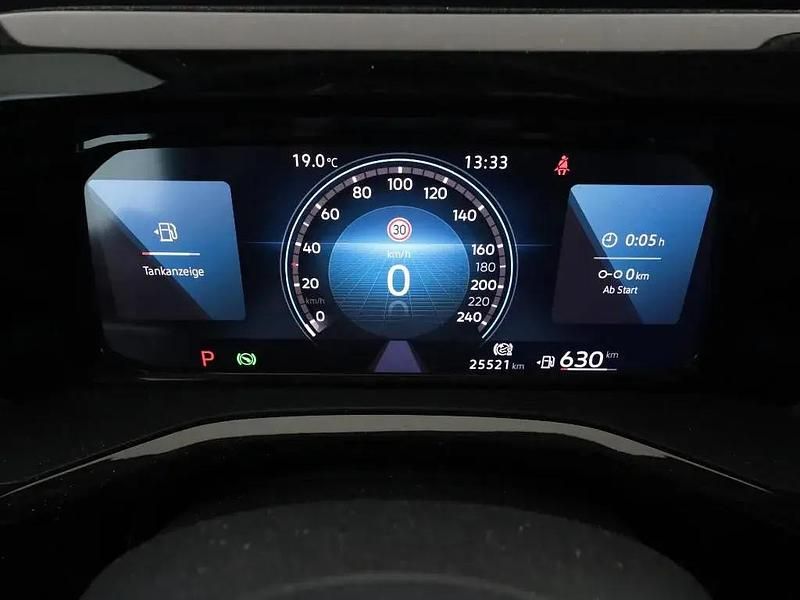 Gebraucht VW Multivan Life 110 PS (80 kW) 2023 Grau Van