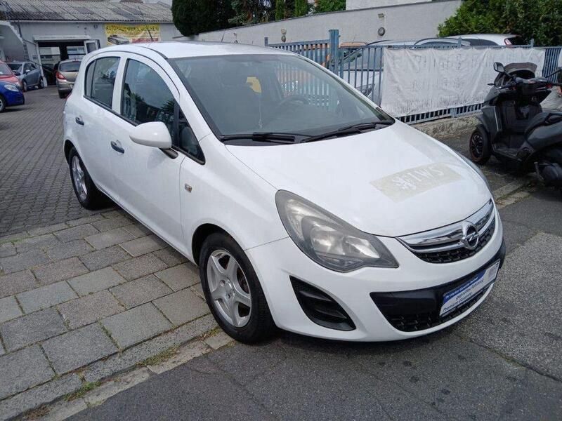 Weiß Gebraucht 2013 Opel Corsa Selection Kleinwagen | 3.299 € (Fairer Preis) - Bild 1/4