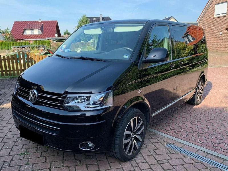 Gebraucht VW Multivan Highline 179 PS (131 kW) 2015 Van