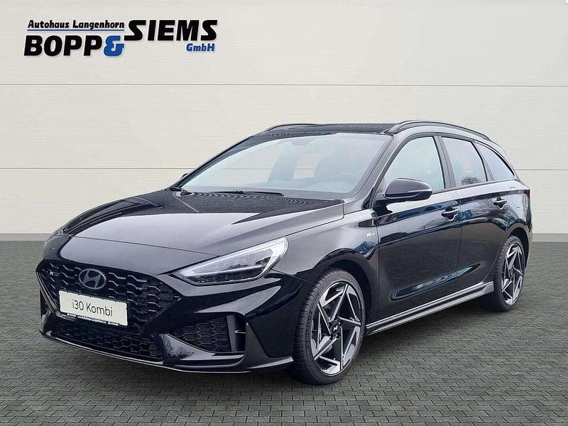 Shadow grey Neu 2025 Hyundai i30 N Line Kombi | 31.960 € (Teuer) - Bild 1/4