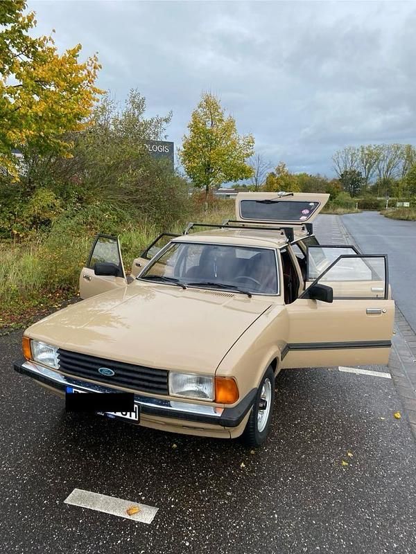 Gebraucht Ford Taunus 114 PS (83 kW) 1981 Beige Kombi
