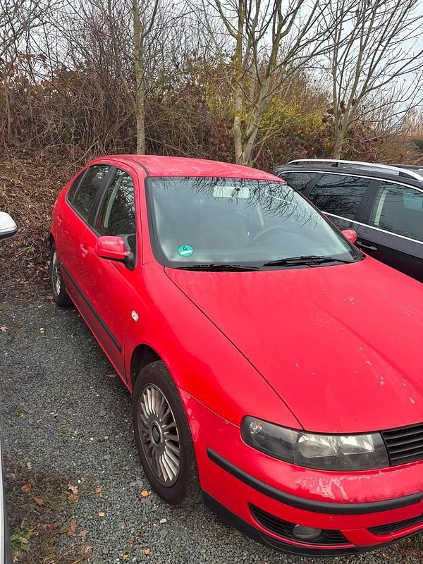 Gebraucht Seat Leon Stella 105 PS (77 kW) 2001 Rot Kleinwagen