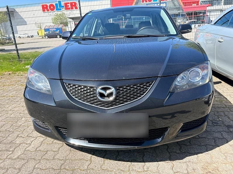 Second-hand Mazda 3 105 CP (77 kW) 2004 Negru Berlinǎ