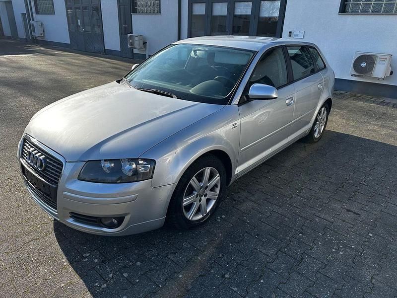 Gebraucht Audi A3 Ambiente 140 PS (102 kW) 2005 Silber Kleinwagen