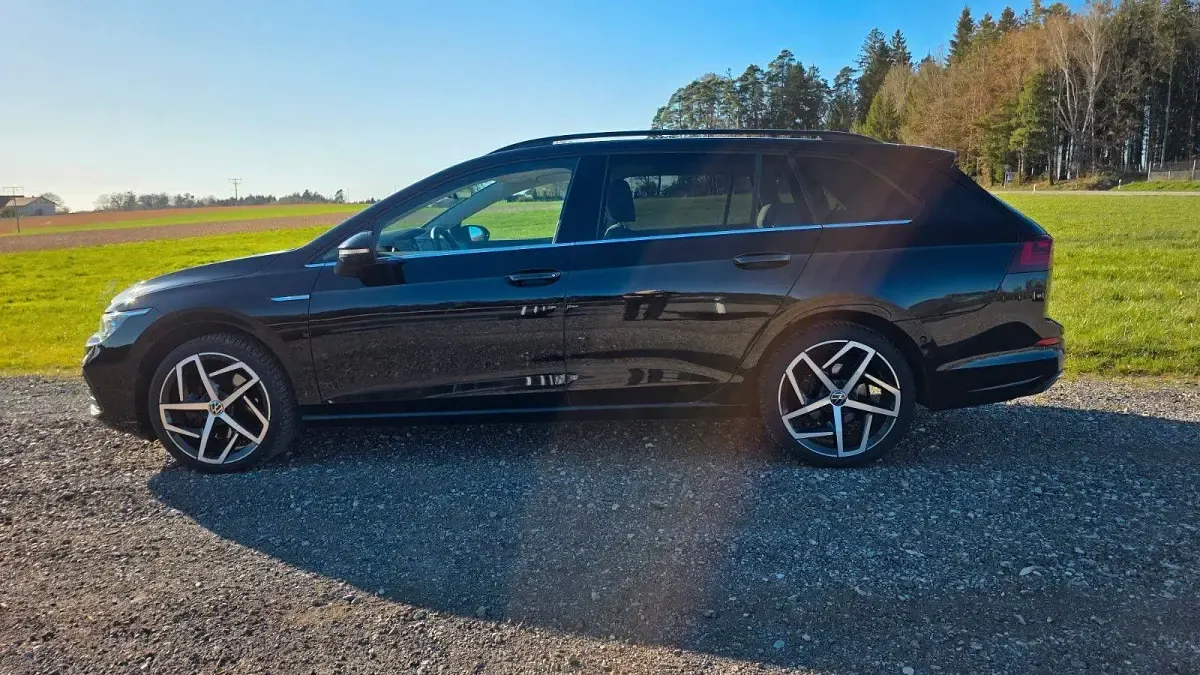 Gebraucht VW Golf VIII Style 150 PS (110 kW) 2021 Schwarz Kombi