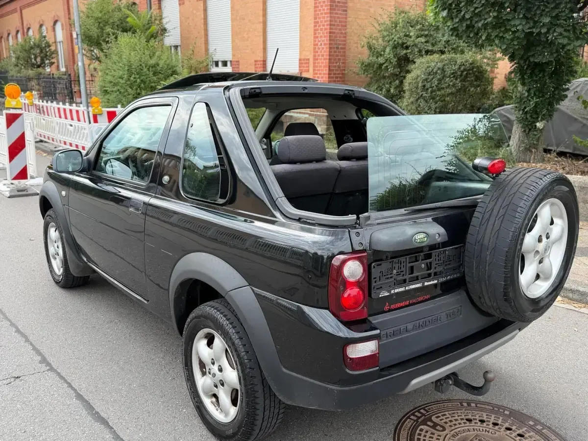 Gebraucht Land Rover Freelander 111 PS (81 kW) 2005 Schwarz SUV