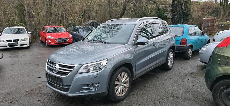 Grau Gebraucht 2008 VW Tiguan SUV | 3.699 € (Superpreis) - Bild 1/4