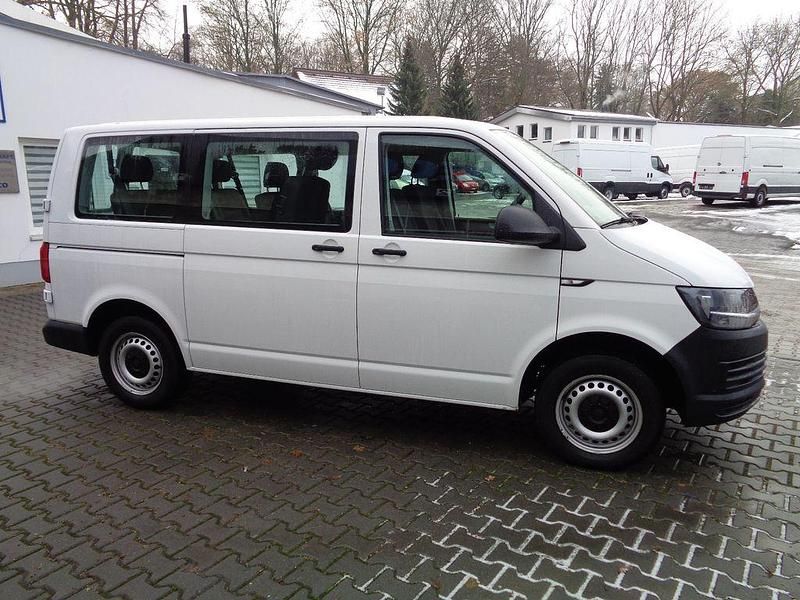 Gebraucht VW T6 Trendline 114 PS (83 kW) 2019 Weiß Van