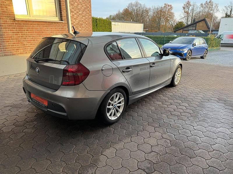 Gebraucht BMW 118 Efficient Dynamics 143 PS (105 kW) 2011 Grau Kleinwagen