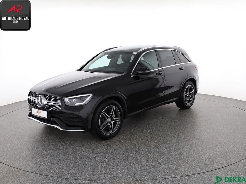 Obsidianschwarz Gebraucht 2020 Mercedes GLC200 AMG SUV | 35.880 € (Fairer Preis) - Bild 1/4