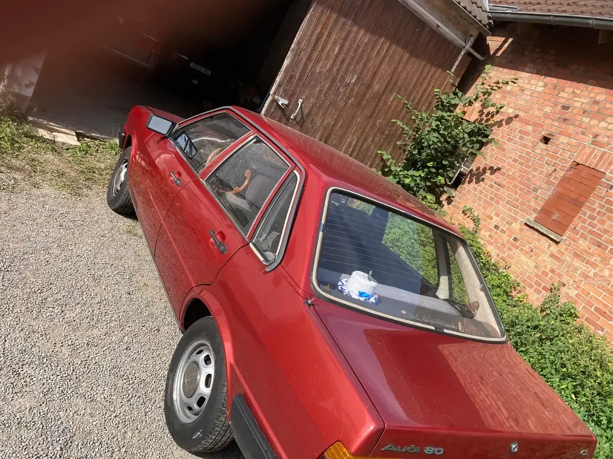 Gebraucht Audi 80 90 PS (66 kW) 1983 Rot Limousine
