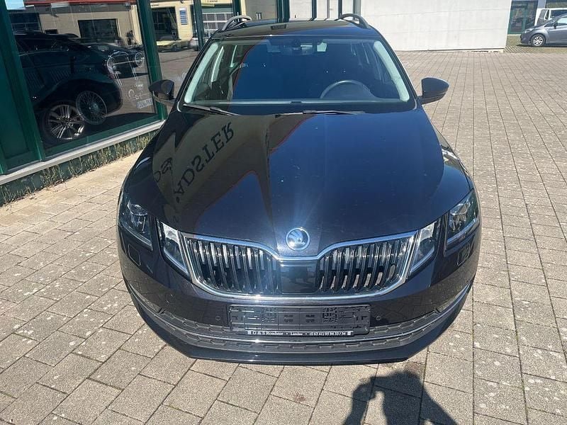Gebraucht Skoda Octavia Style 150 PS (110 kW) 2018 Black magic Kombi
