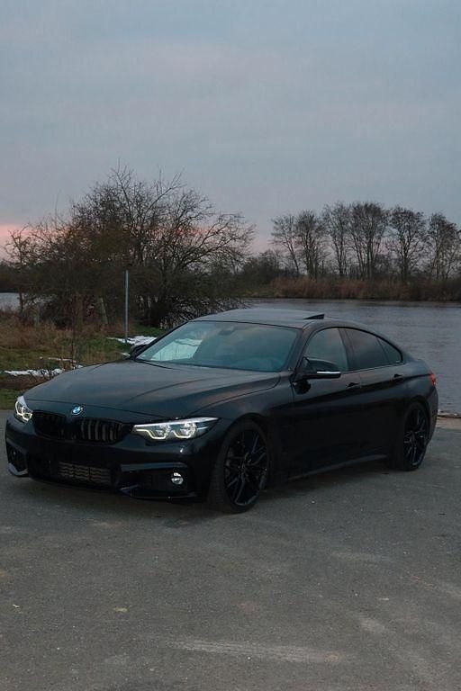 Gebraucht BMW 440 M Sport 326 PS (239 kW) 2017 Schwarz Coupé