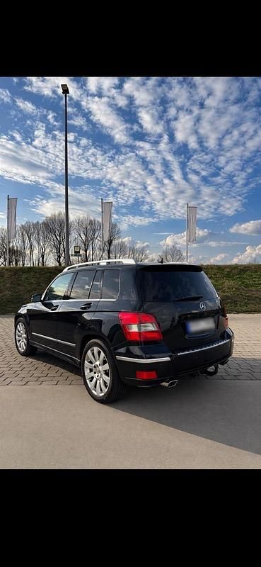 Gebraucht Mercedes GLK220 170 PS (125 kW) 2010 Schwarz SUV