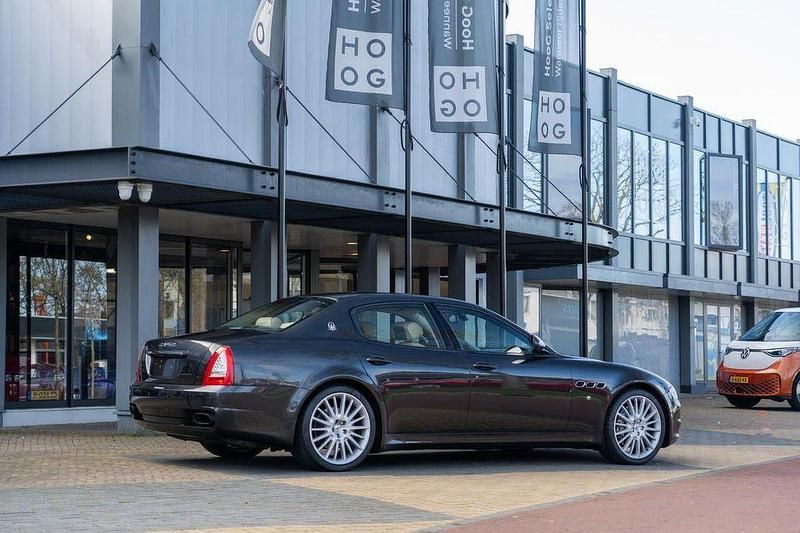 Gebraucht Maserati Quattroporte 439 PS (322 kW) 2010 Grau Limousine