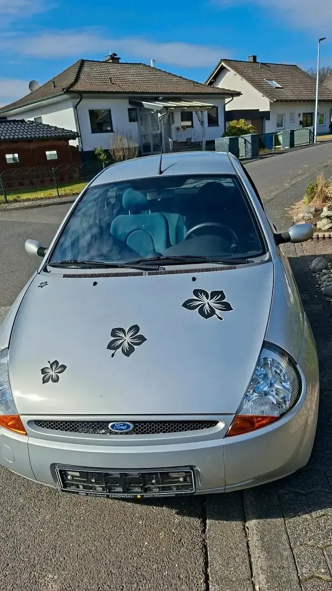 Second-hand Ford Ka 70 CP (51 kW) 2005 Argintiu Hatchback
