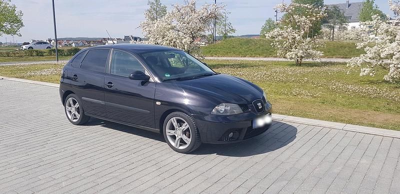 Usado Seat Ibiza Reference 86 HP (63 kW) 2009 Preto Citadino