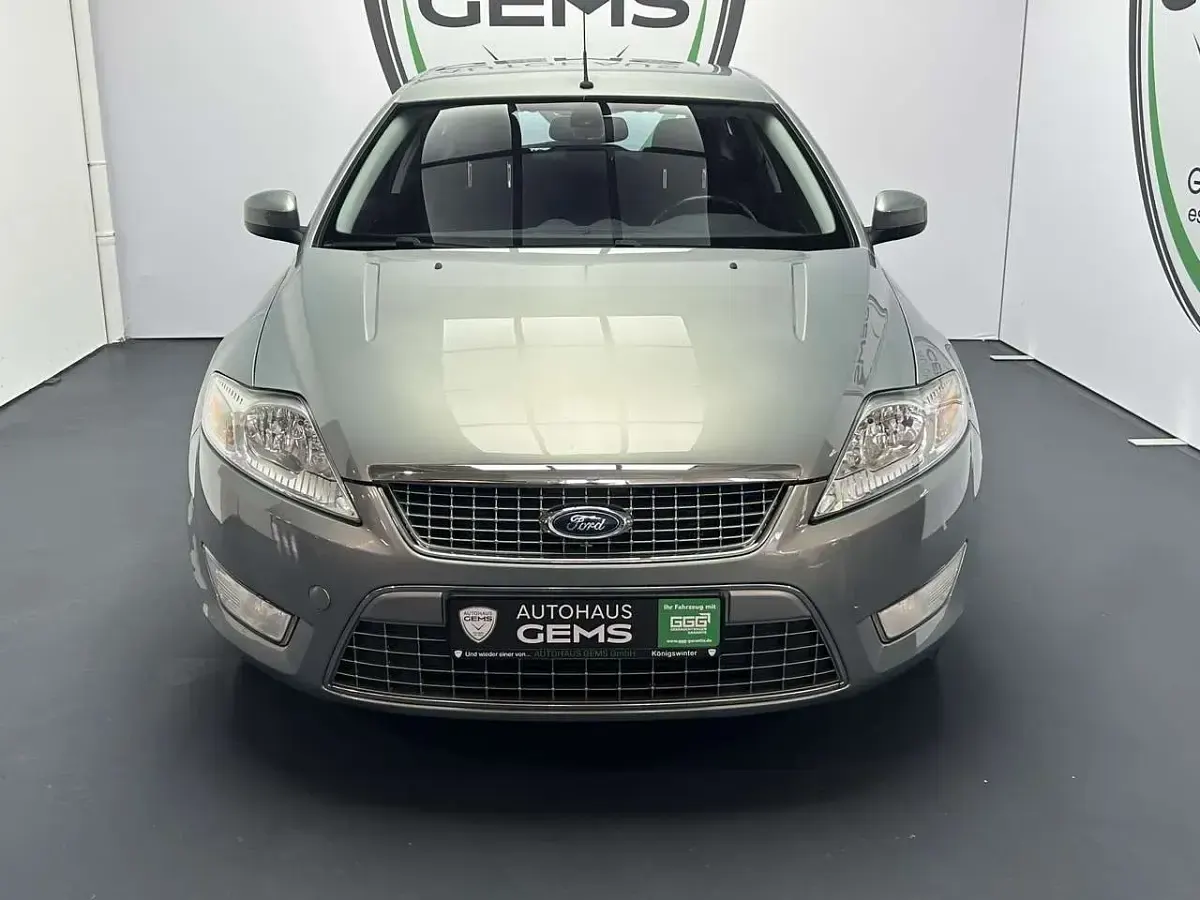 Gebraucht Ford Mondeo Titanium 116 PS (85 kW) 2009 Thunder metallic Kombi