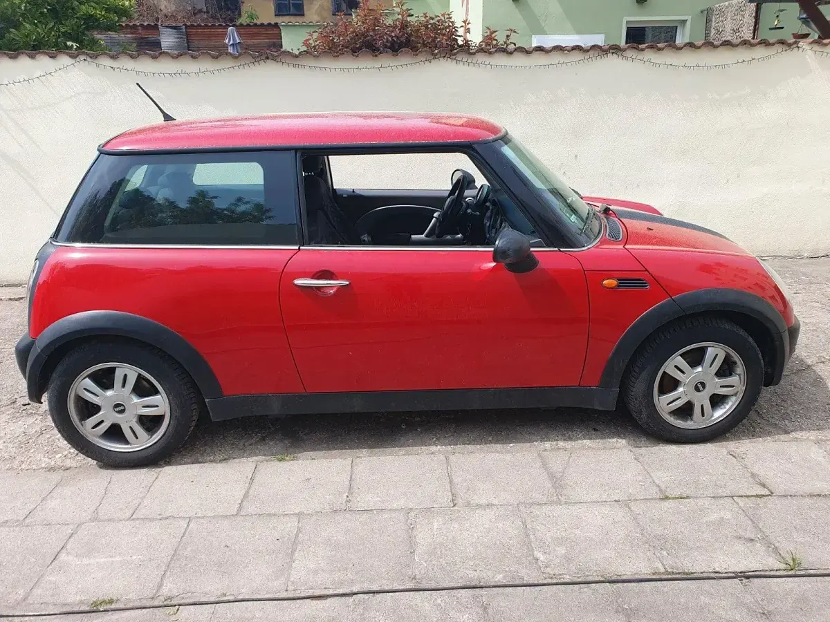 Gebraucht Mini ONE 90 PS (66 kW) 2002 Rot Kleinwagen