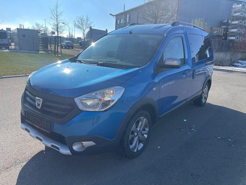 Gebraucht Dacia Dokker Stepway 75 PS (55 kW) 2015 Blau Van / Kleinbus