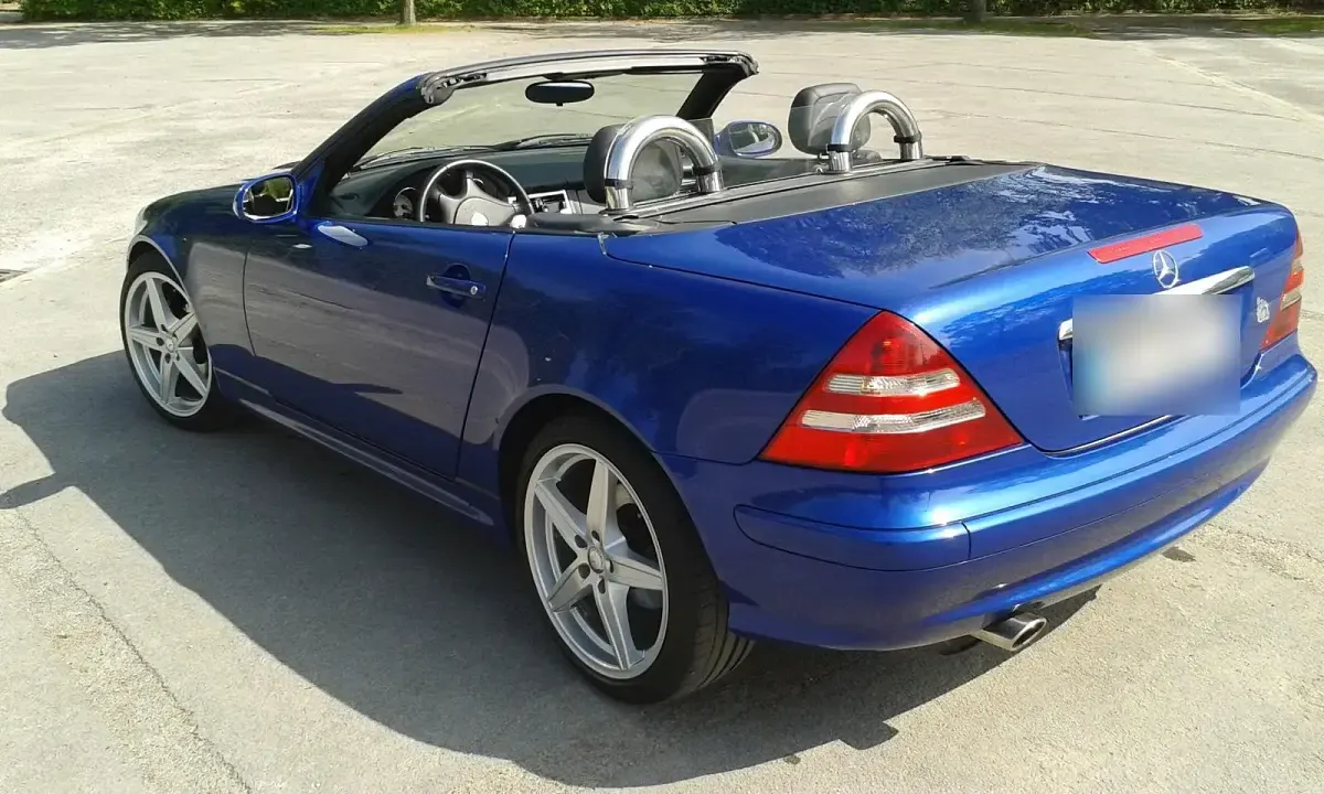 Gebraucht Mercedes SLK200 163 PS (119 kW) 2000 Blau Cabrio