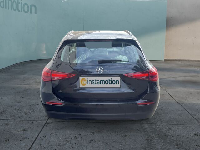 Gebraucht Mercedes C220 197 PS (144 kW) 2023 Schwarz Kombi