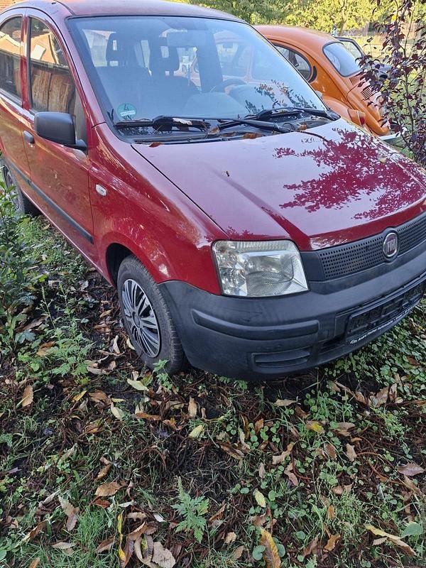 Rot Gebraucht 2009 Fiat Panda Kleinwagen | 1.300 € - Bild 1/4