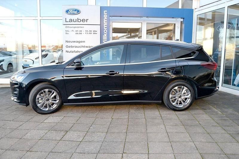 Neu Ford Focus Titanium X 155 PS (114 kW) 2025 Agate black Kombi