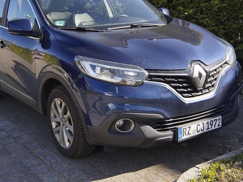 Gebraucht Renault Kadjar Collection 131 PS (96 kW) 2018 Blau SUV