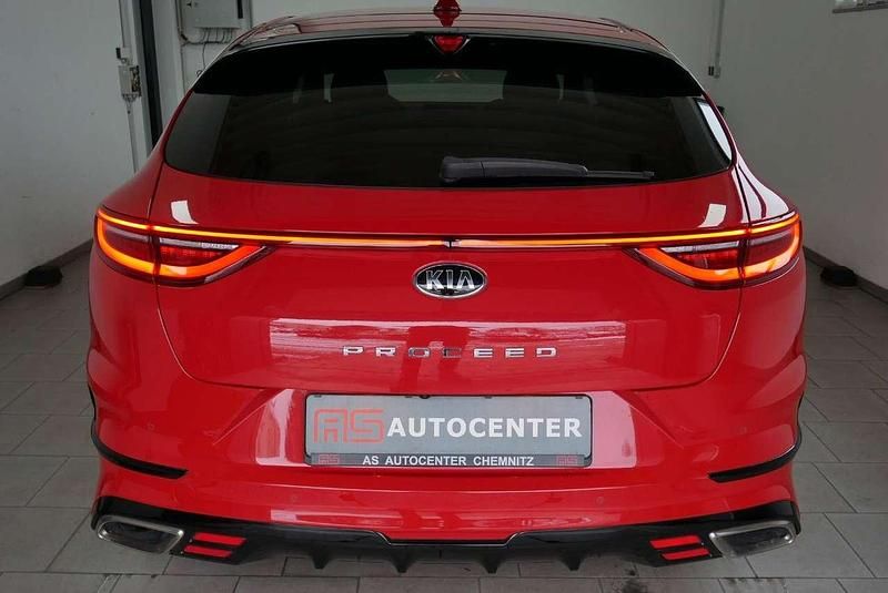 Gebraucht Kia ProCeed GT 204 PS (150 kW) 2020 Track rot metallic (metallic) Kombi