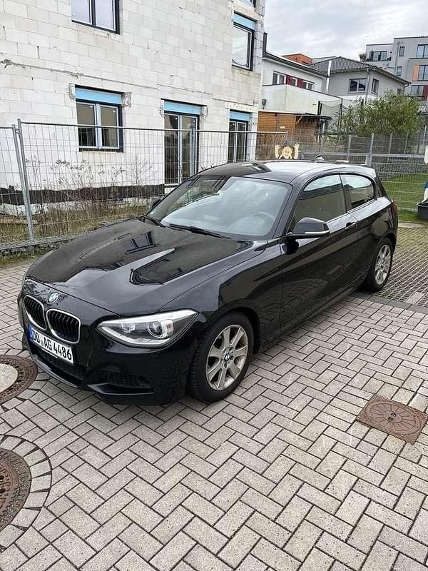 Gebraucht 2013 BMW 120 M Sport Kleinwagen | 8.200 € (Guter Preis) - Bild 1/4