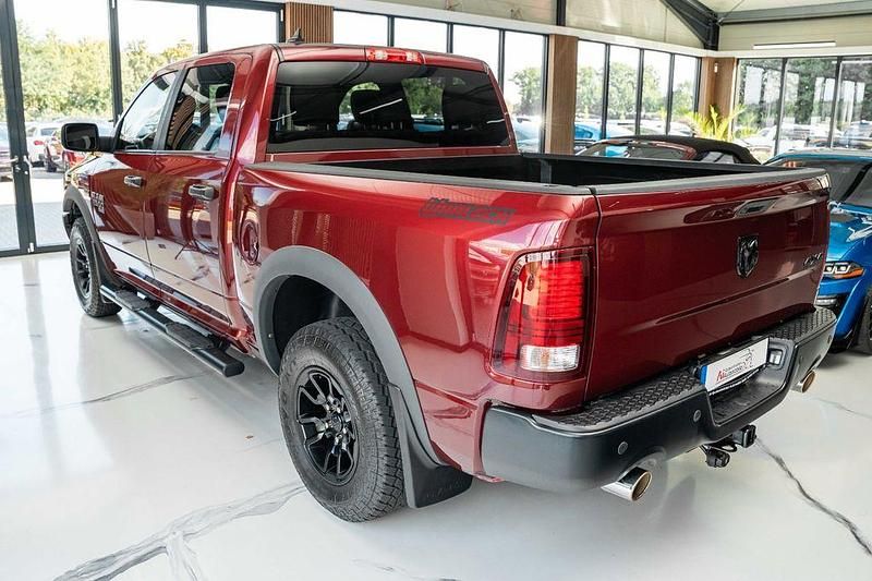 Gebraucht Dodge Ram 401 PS (294 kW) 2021 Rot Pickup