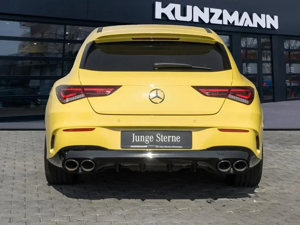 Gebraucht Mercedes CLA45 AMG AMG 421 PS (309 kW) 2022 Gelb Coupé