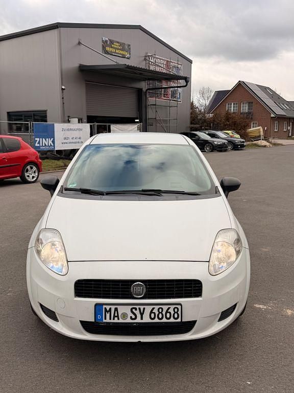 Gebraucht Fiat Punto 77 PS (56 kW) 2008 Weiß Kleinwagen