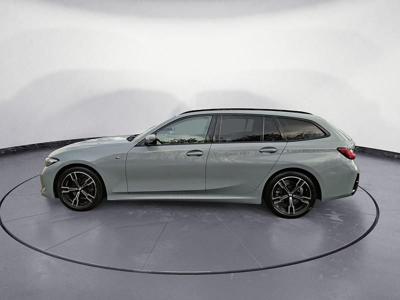 Gebraucht BMW 318 Performance 150 PS (110 kW) 2024 Grau Kombi