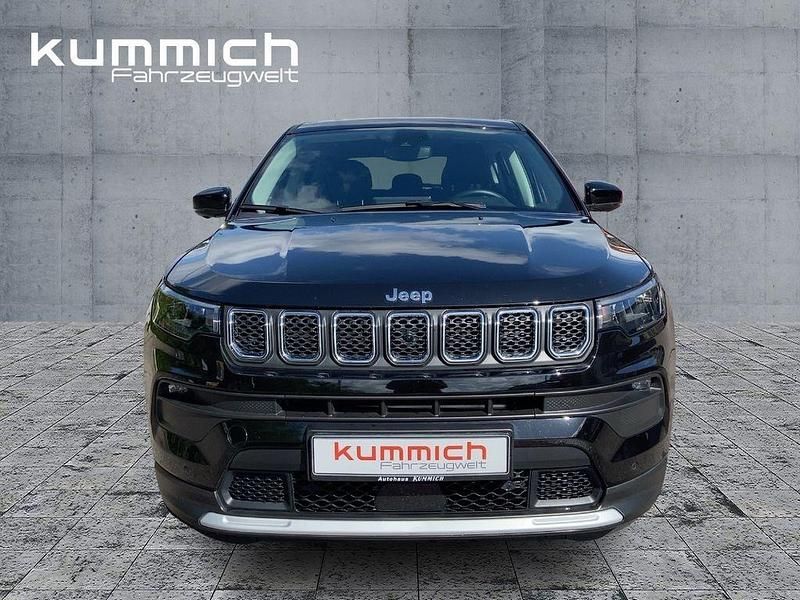 Gebraucht Jeep Compass Altitude 131 PS (96 kW) 2024 Schwarz SUV