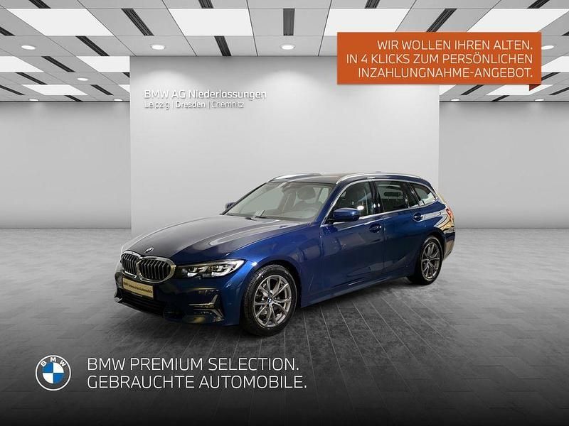 Blau Gebraucht 2022 BMW 318 Sport Line Kombi | 26.101 € (Fairer Preis) - Bild 1/4