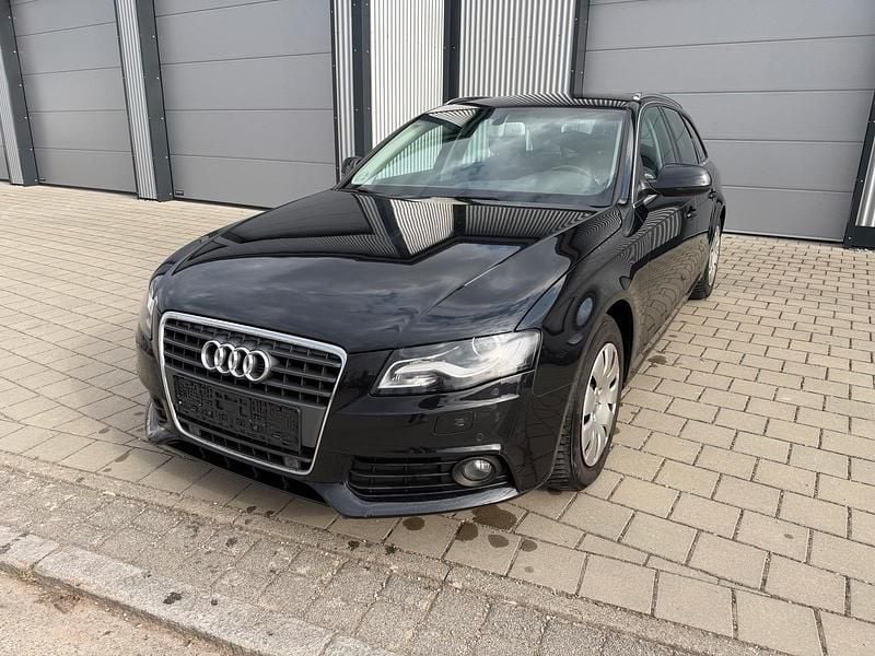 Gebraucht Audi A4 160 PS (117 kW) 2011 Schwarz Kombi