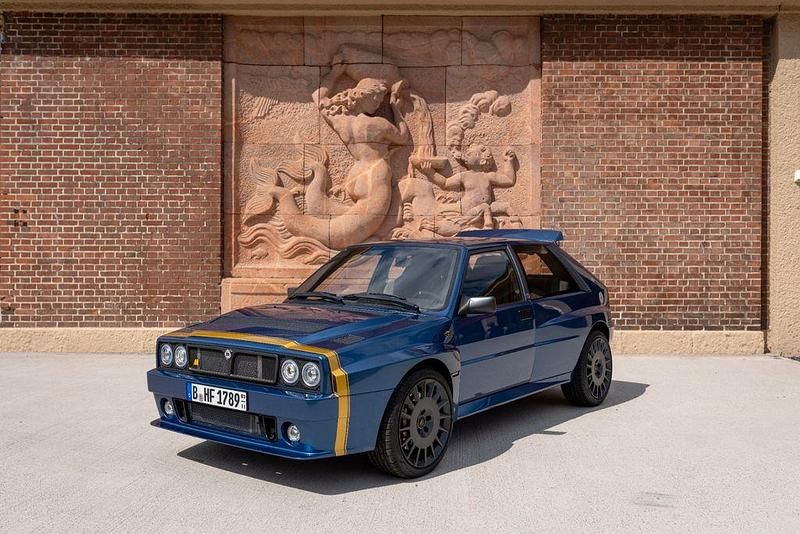 Second-hand Lancia Delta 1990 Albastru Hatchback