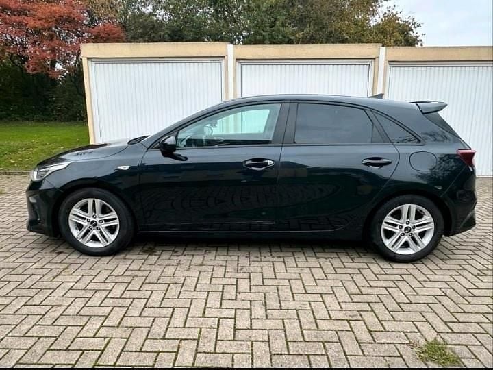 Gebraucht Kia Ceed 101 PS (74 kW) 2020 Schwarz Kleinwagen