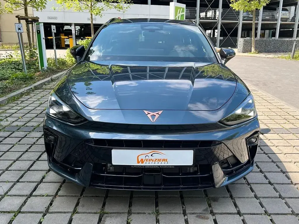 Ny Cupra Leon 204 HK (150 kW) 2026 Grå Sedan