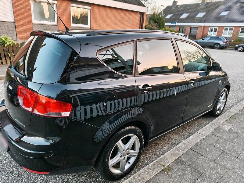 Gebraucht Seat Altea XL 105 PS (77 kW) 2012 Schwarz Van / Kleinbus