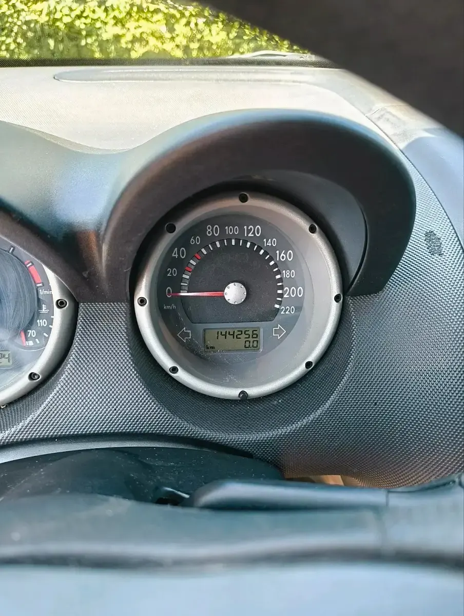 Gebraucht VW Lupo 50 PS (36 kW) 2000 Schwarz Kleinwagen