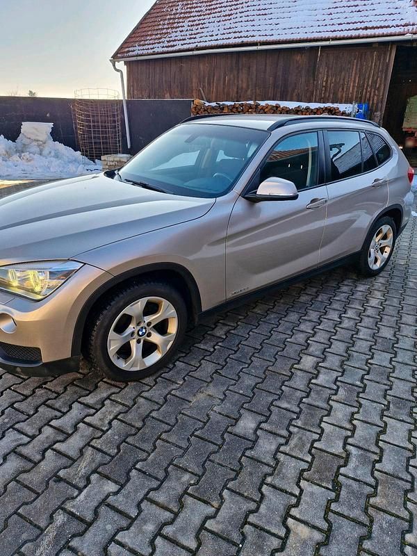 Gebraucht BMW X1 183 PS (134 kW) 2012 Grau SUV