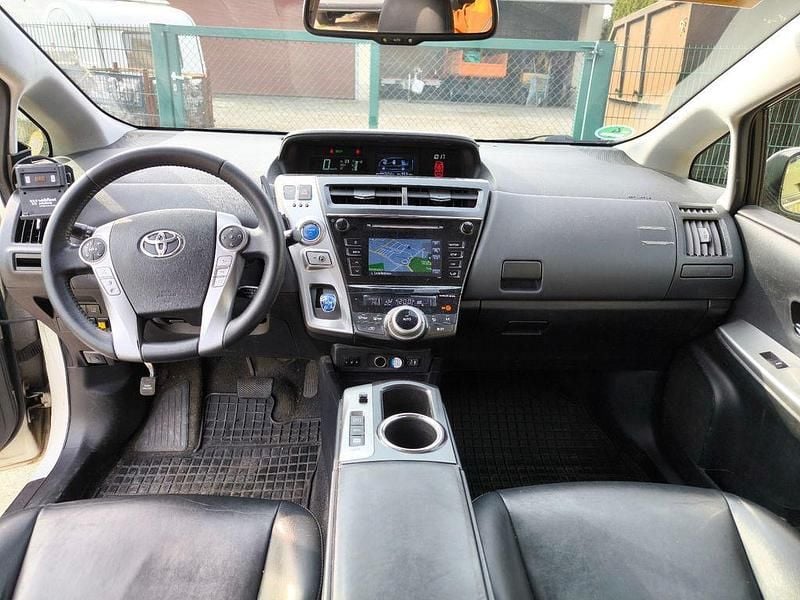 Gebraucht Toyota Prius+ 99 PS (72 kW) 2020 Weiß Van / Kleinbus
