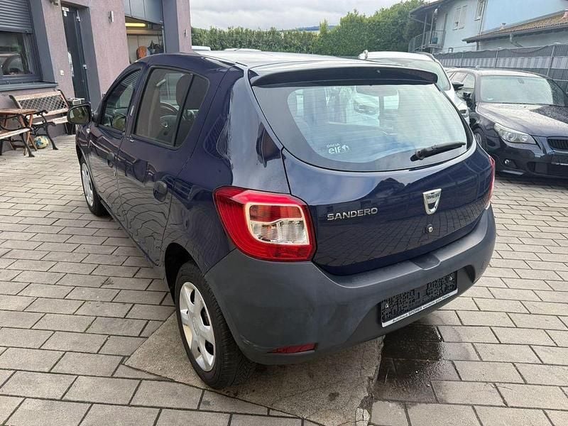 Gebraucht Dacia Sandero 73 PS (53 kW) 2016 Blau Limousine