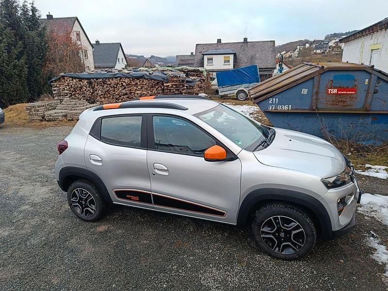 Gebraucht Dacia Spring Comfort Plus 33 kW (45 PS) 2022 Silber Kleinwagen