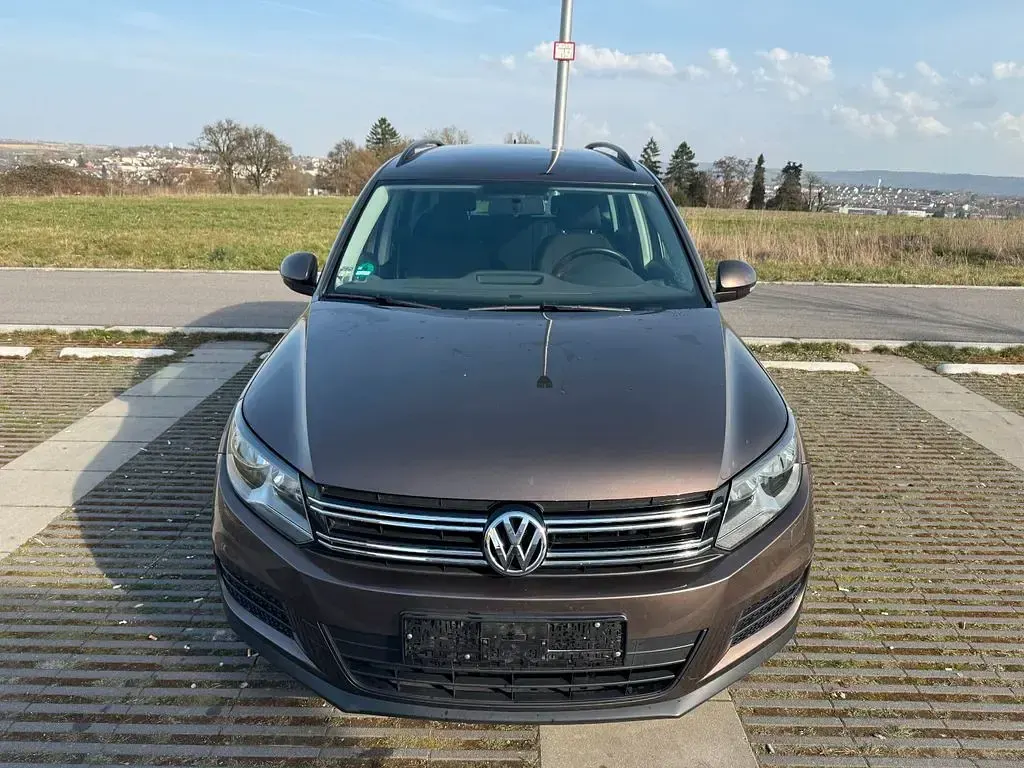 Gebraucht VW Tiguan Trendline 110 PS (80 kW) 2013 Braun SUV