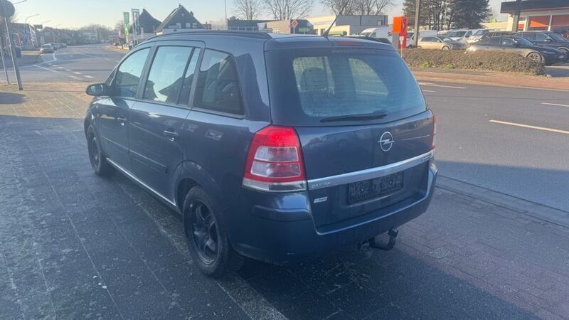Gebraucht Opel Zafira Edition 120 PS (88 kW) 2008 Grau Van / Kleinbus