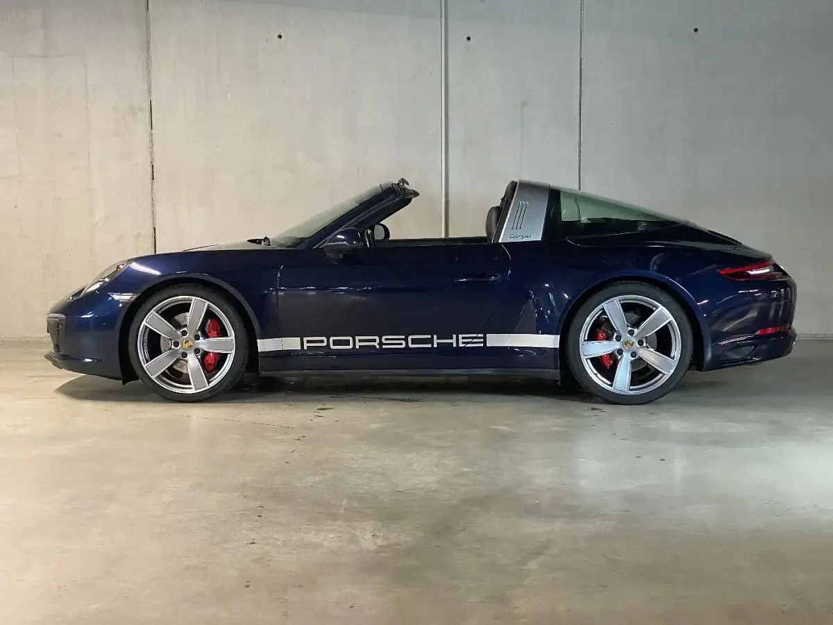 Gebraucht Porsche 911 Targa 4S 420 PS (308 kW) 2018 Nachtblaumetallic Cabrio